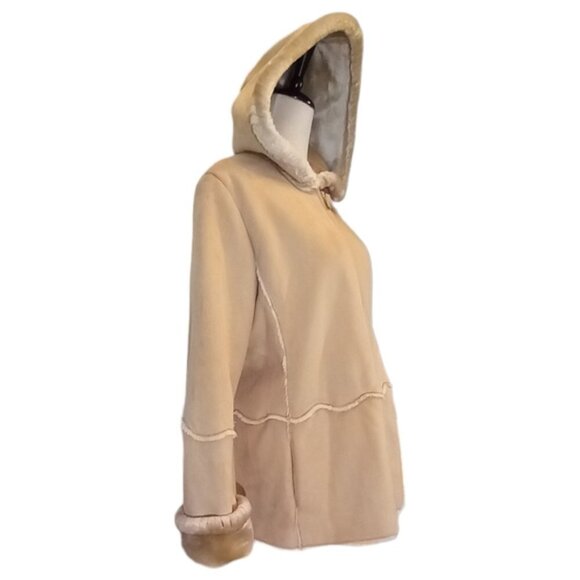 Jones NY. Faux Suede & Fur Zip Front Coat Size Medium. - Picture 4 of 8